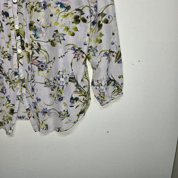 J. Jill Long Sleeve Floral Button Down Silk Blend Top. Size Medium. - Picture 4 of 7